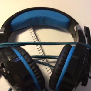 blue Gaming headset